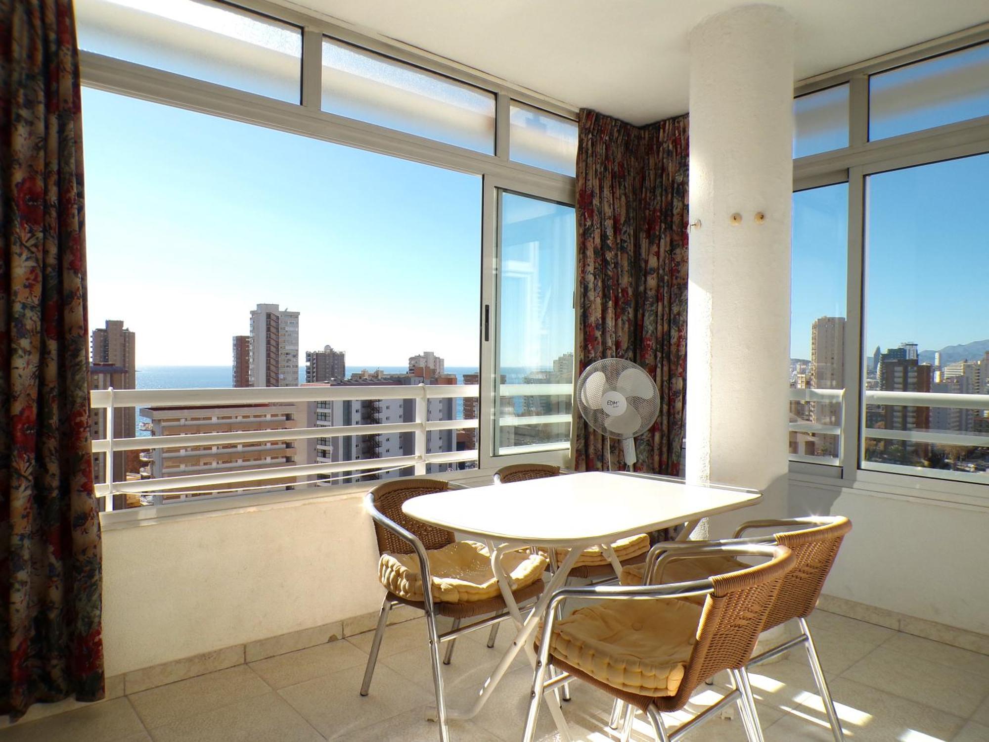 Apartamento Torre Domo Benidorm Kültér fotó
